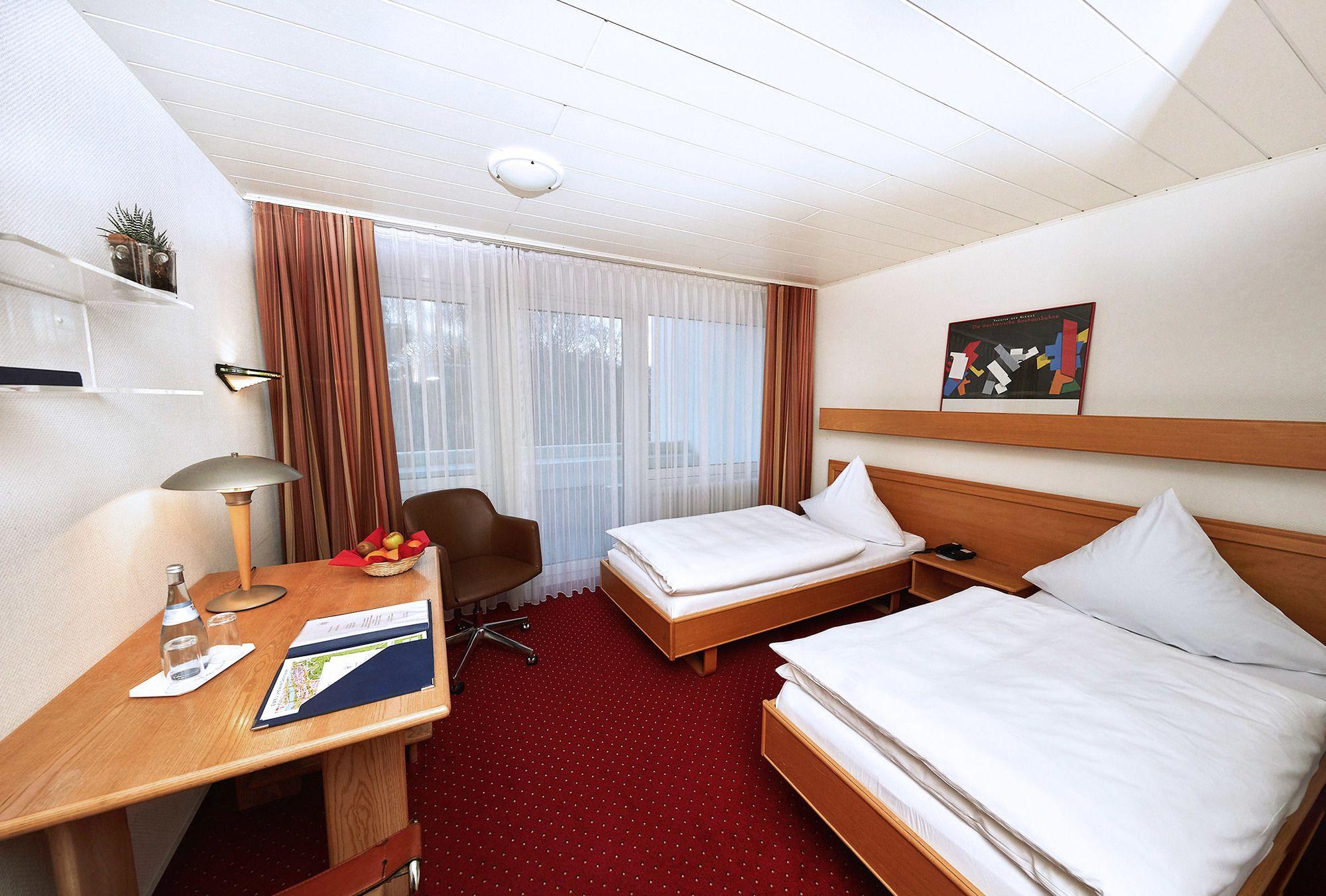 Isg Hotel